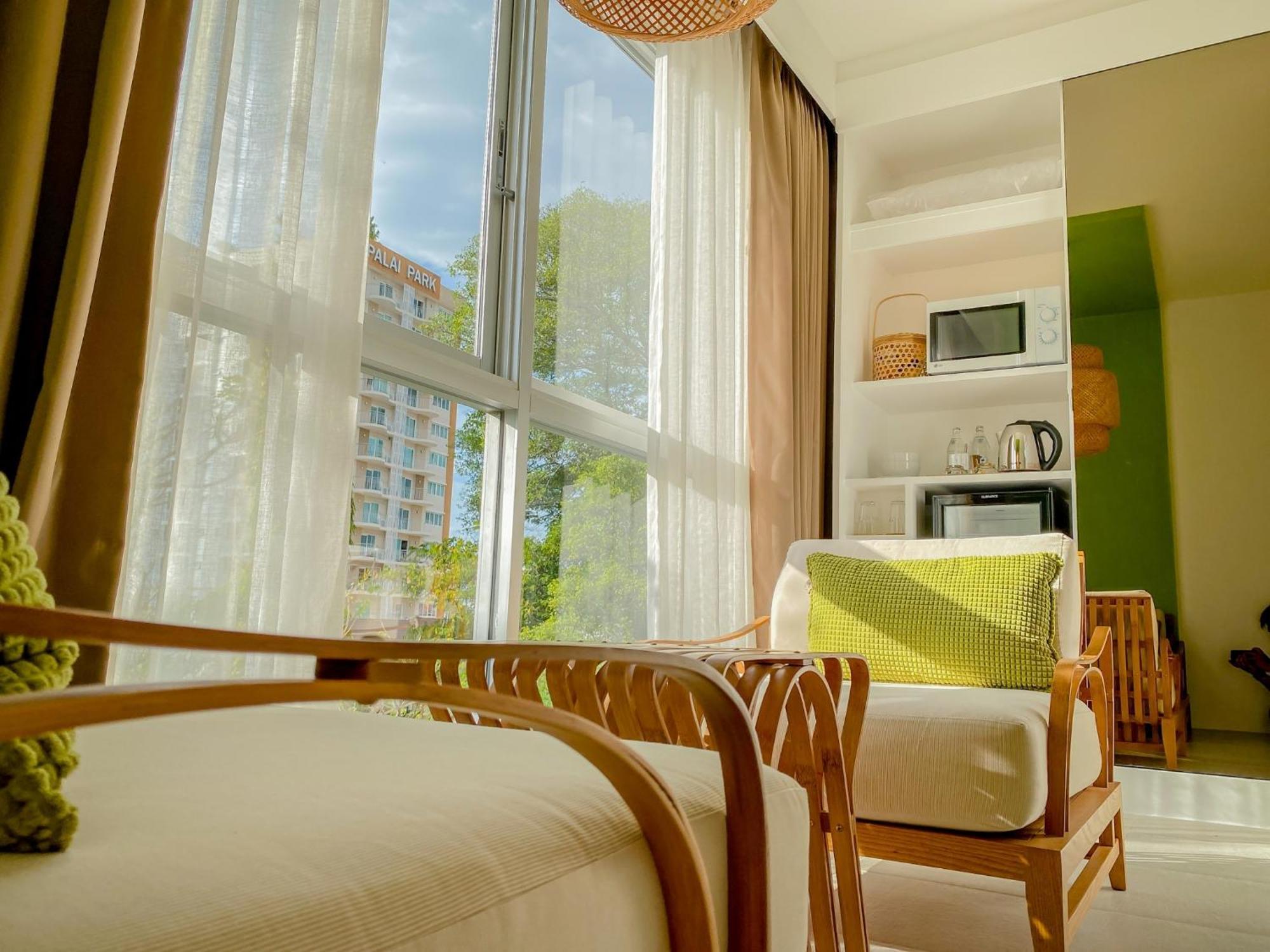 Sino House Phuket Hotel - Sha Plus Quarto foto